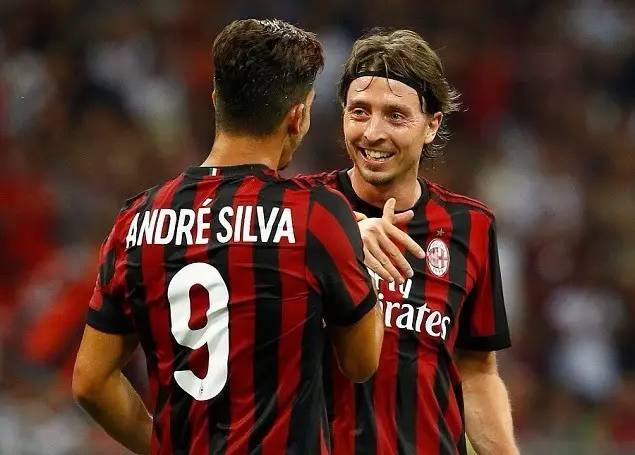  卡利亚里狂飙突进四球，撒丁岛球队客场血洗蒙扎  